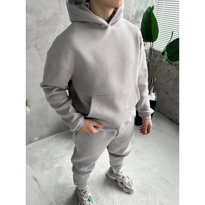 Базовий oversize костюм
