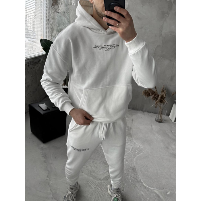Спортивний костюм з надписом