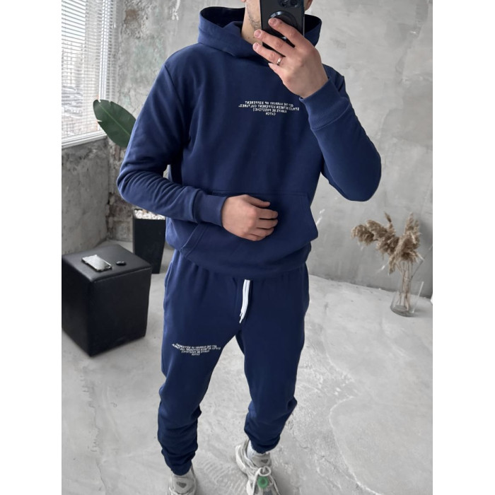 Спортивний костюм з надписом