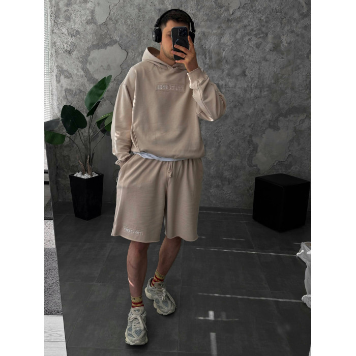 Oversize костюм з вишивкою