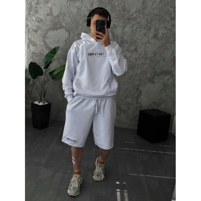 Oversize костюм з вишивкою