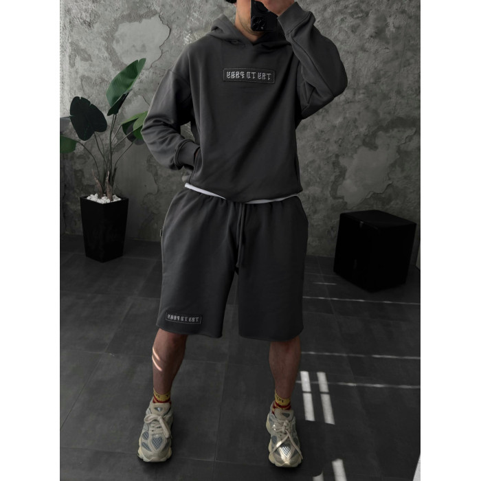 Oversize костюм з вишивкою