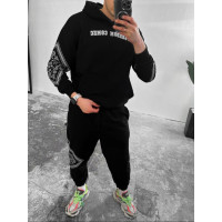 Спортивний костюм з принтом