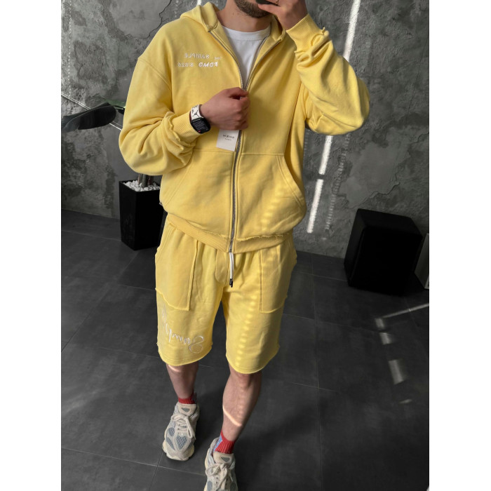 Oversize костюм з вишивкою
