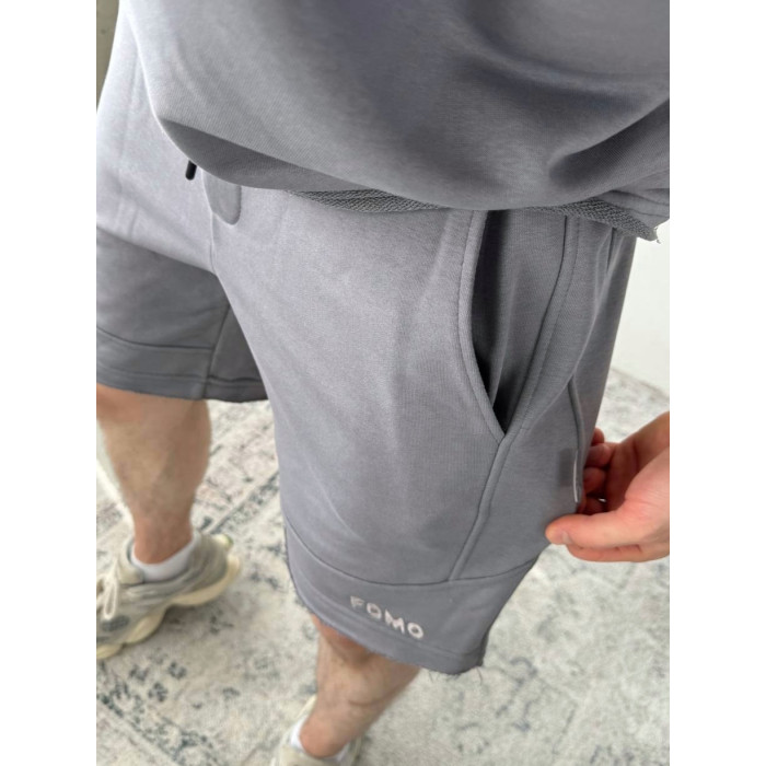 Oversize костюм з вишивкою