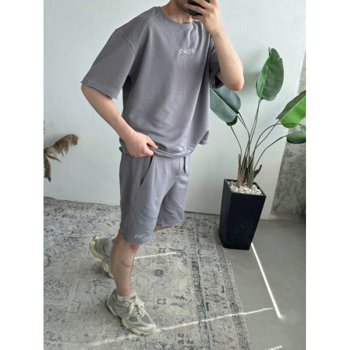 Oversize костюм з вишивкою