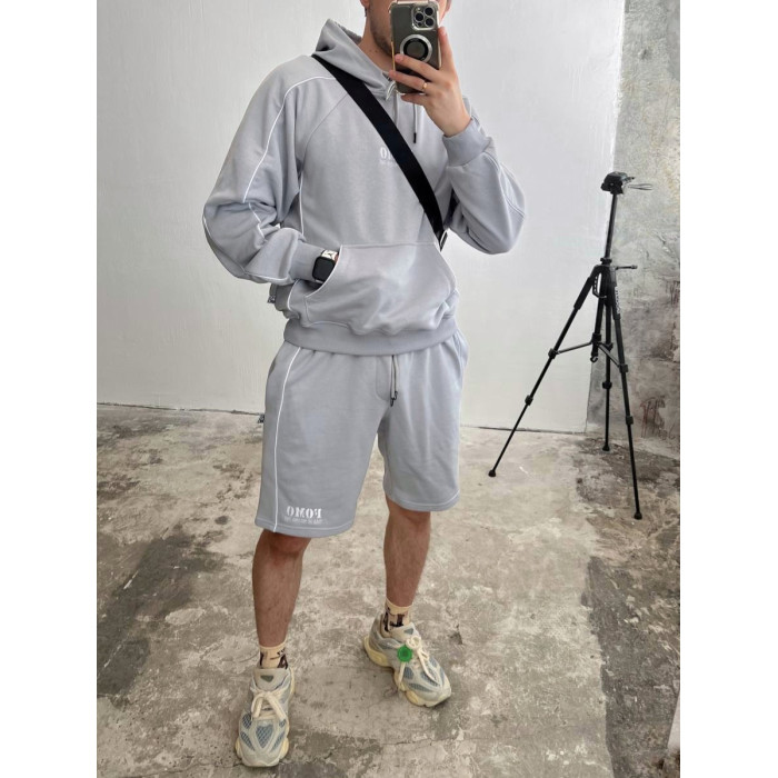 Oversize костюм з принтом