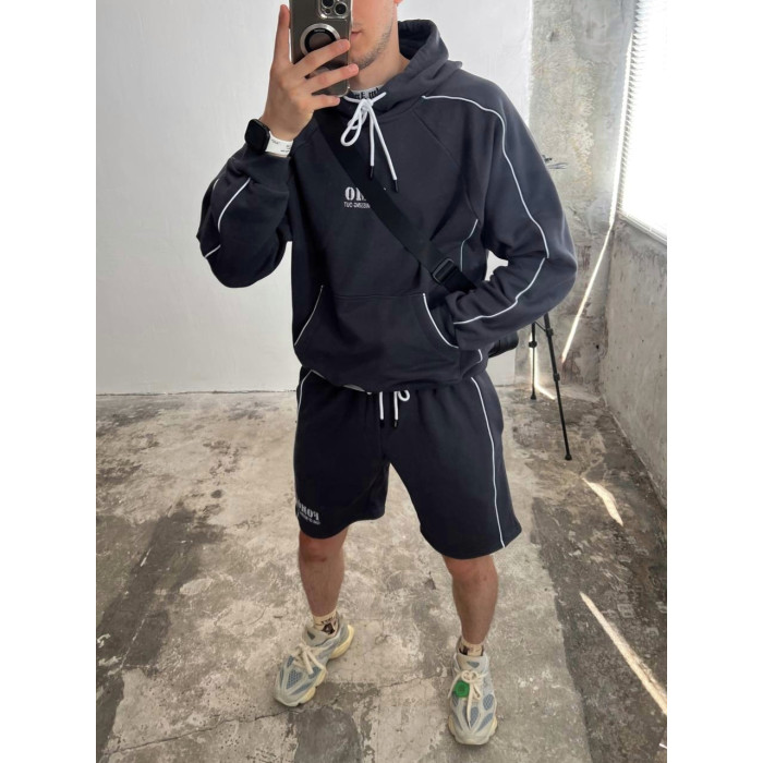 Oversize костюм з принтом