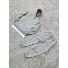 Базовий oversize костюм