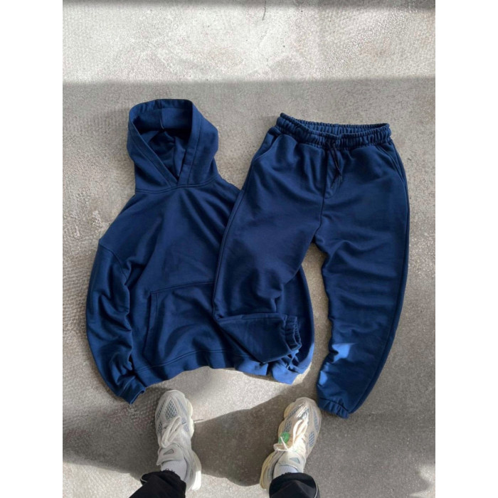 Базовий oversize костюм
