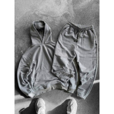 Базовий oversize костюм