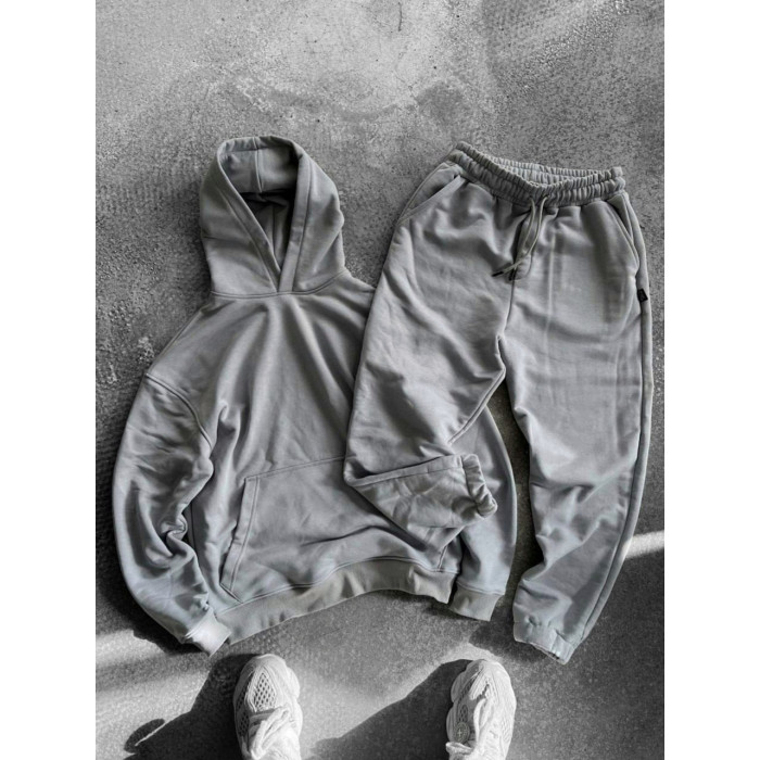 Базовий oversize костюм