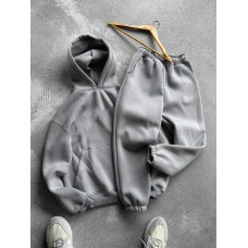 Базовий oversize костюм