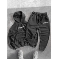 Спортивний костюм з надписом