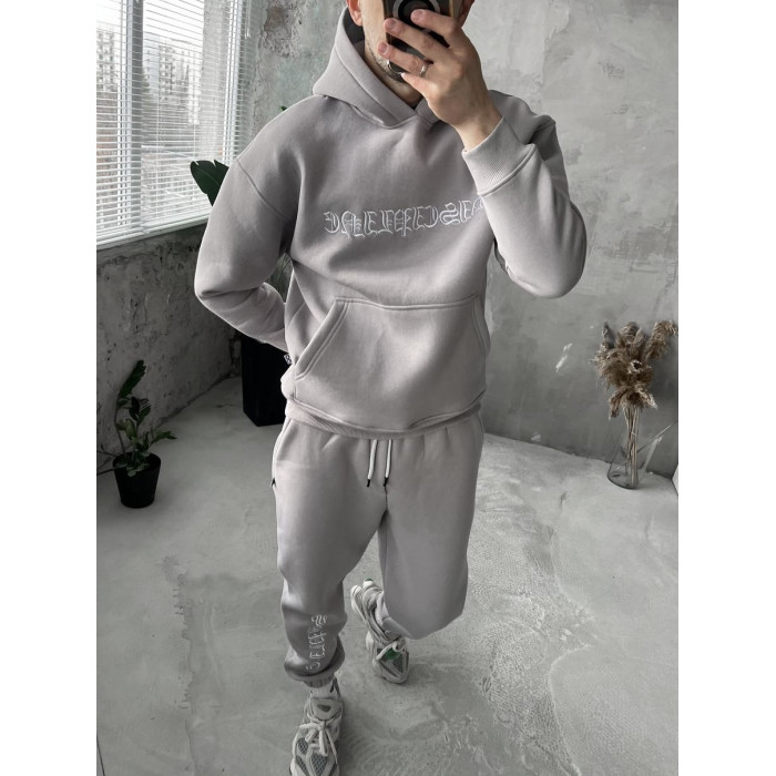 Oversize костюм з вишивкою