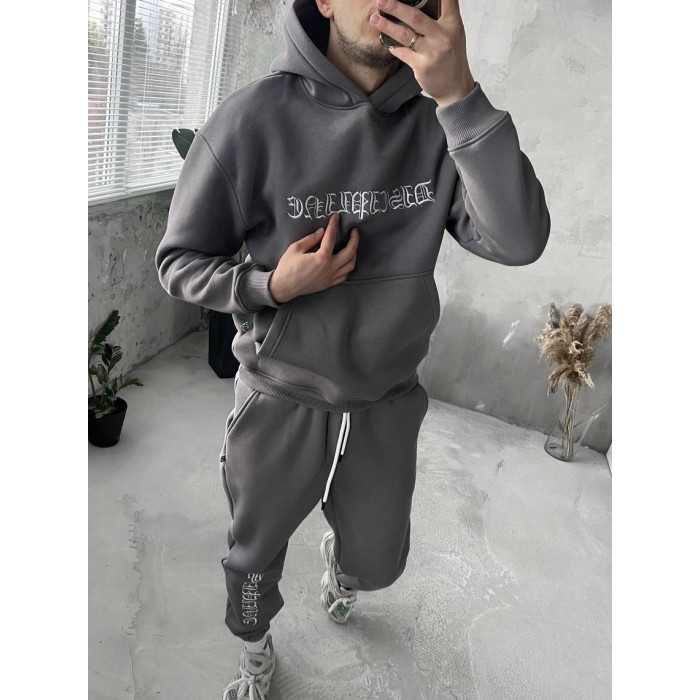 Oversize костюм з вишивкою