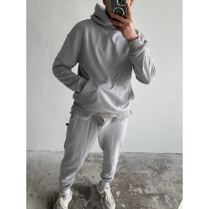 Базовий oversize костюм