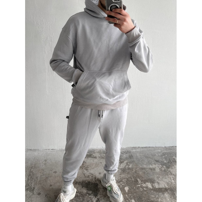 Базовий oversize костюм