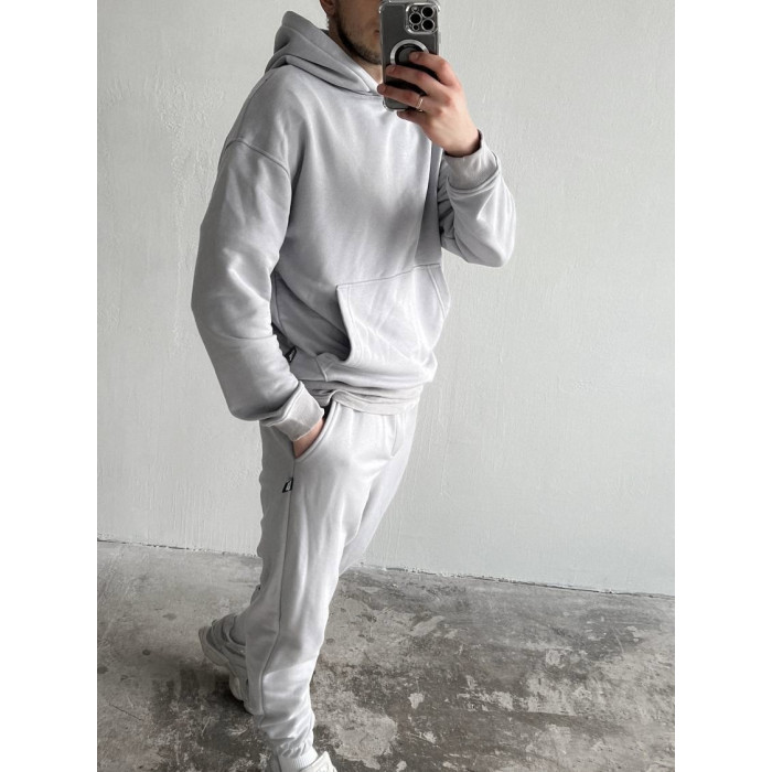 Базовий oversize костюм