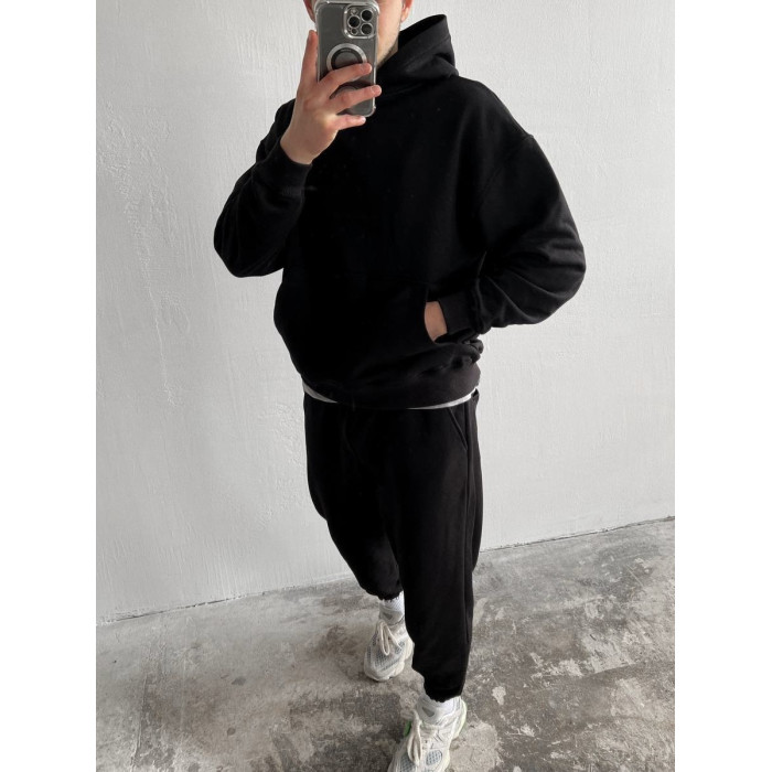 Базовий oversize костюм
