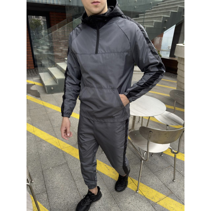 Спортивний костюм з анораком