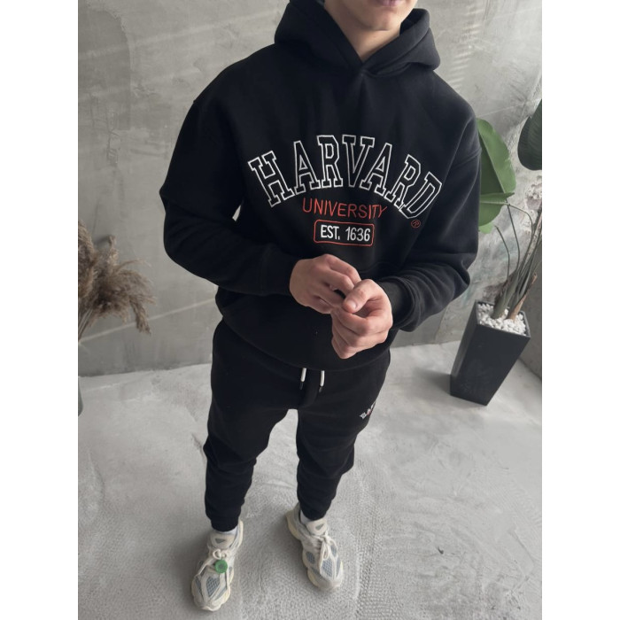 Oversize костюм з вишивкою