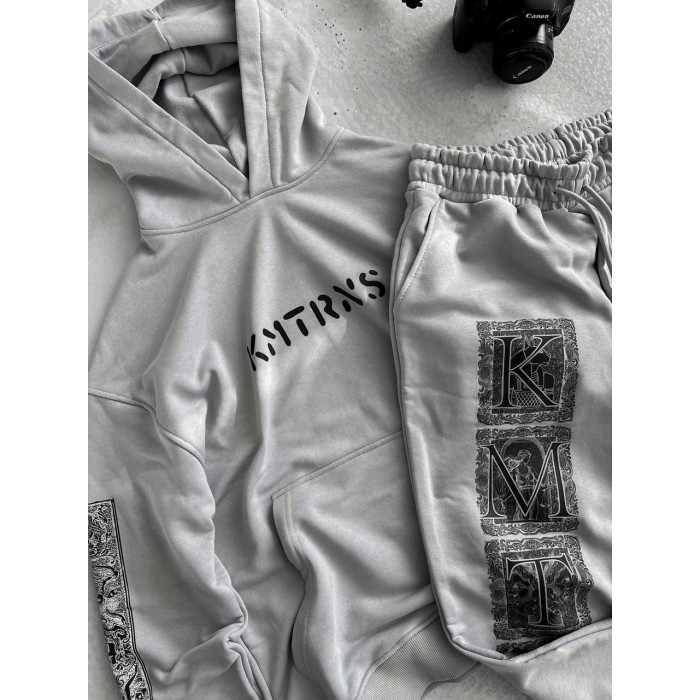 Oversize костюм з принтом