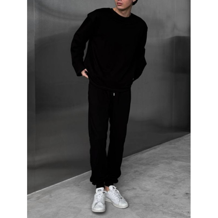 Базовий oversize костюм