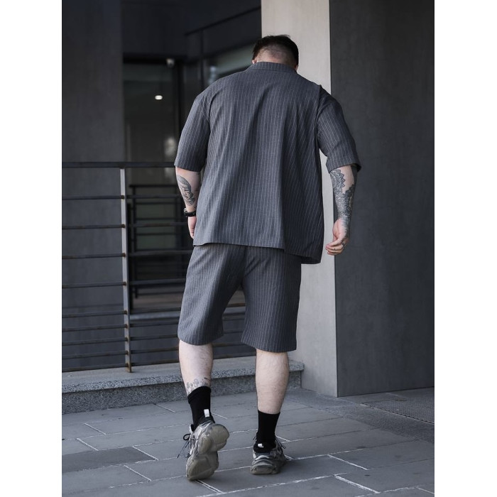 Літній oversize костюм у смужку