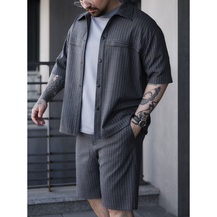 Літній oversize костюм у смужку