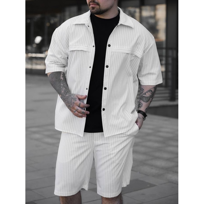 Літній oversize костюм у смужку