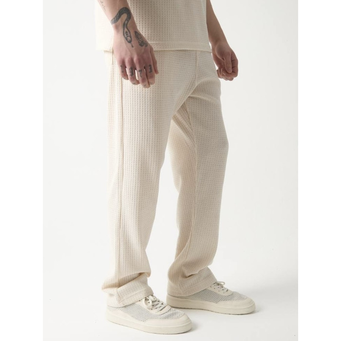 Oversize костюм з фактурної тканини