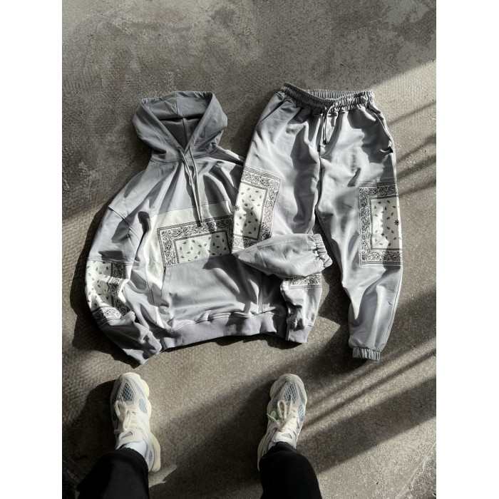 Oversize костюм з принтом