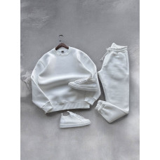 Базовий oversize костюм
