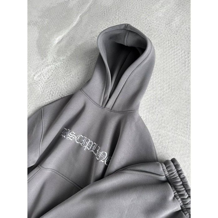 Oversize костюм з вишивкою