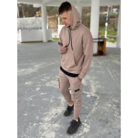 Спортивний костюм із капюшоном