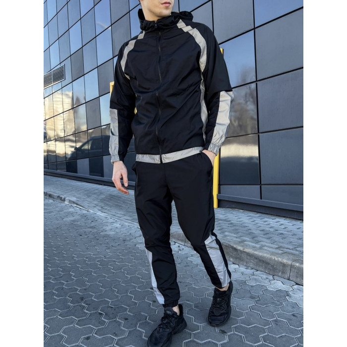 Спортивний костюм з рефлективними вставками