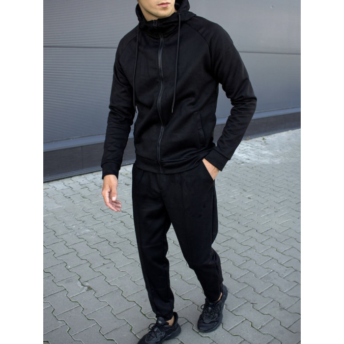 Спортивний замшевий костюм