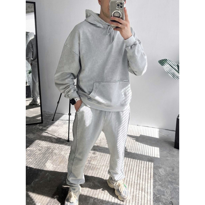 Oversize костюм з ефектом tie-dye
