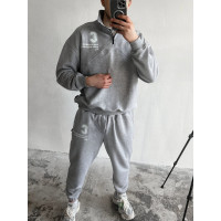 Спортивний костюм з надписом