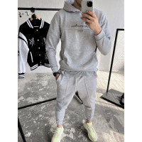 Спортивний костюм з надписом