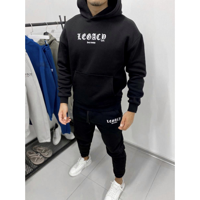 Спортивний костюм з надписом