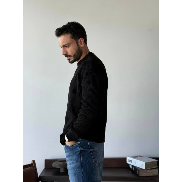 Вʼязаний oversize светр