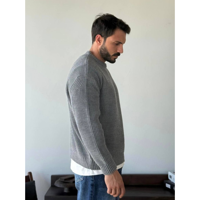 Вʼязаний oversize светр