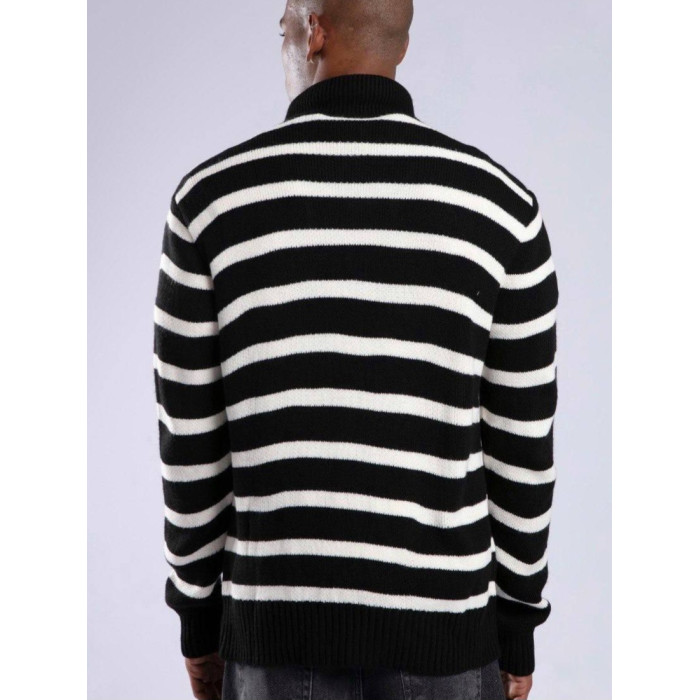Oversize светр у смужку