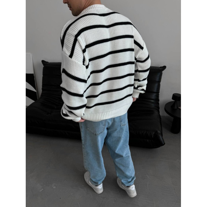 Oversize светр цупкої в'язки