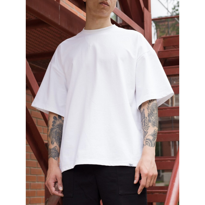 Базова футболка oversize
