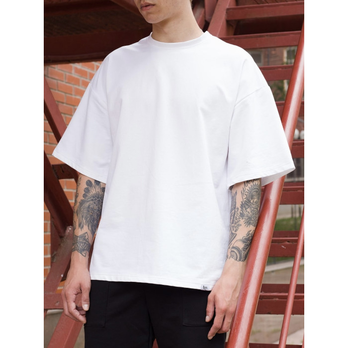 Базова футболка oversize