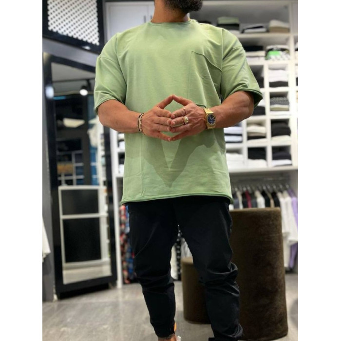 Oversize футболка з кишенею