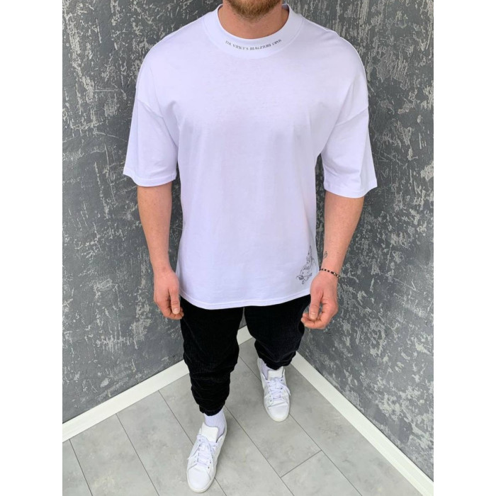 Oversize футболка з принтом